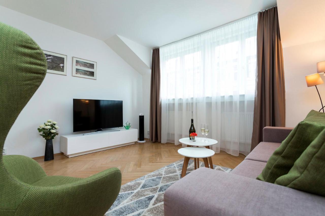 Prague Days - Modern Apartment - New Town Екстериор снимка